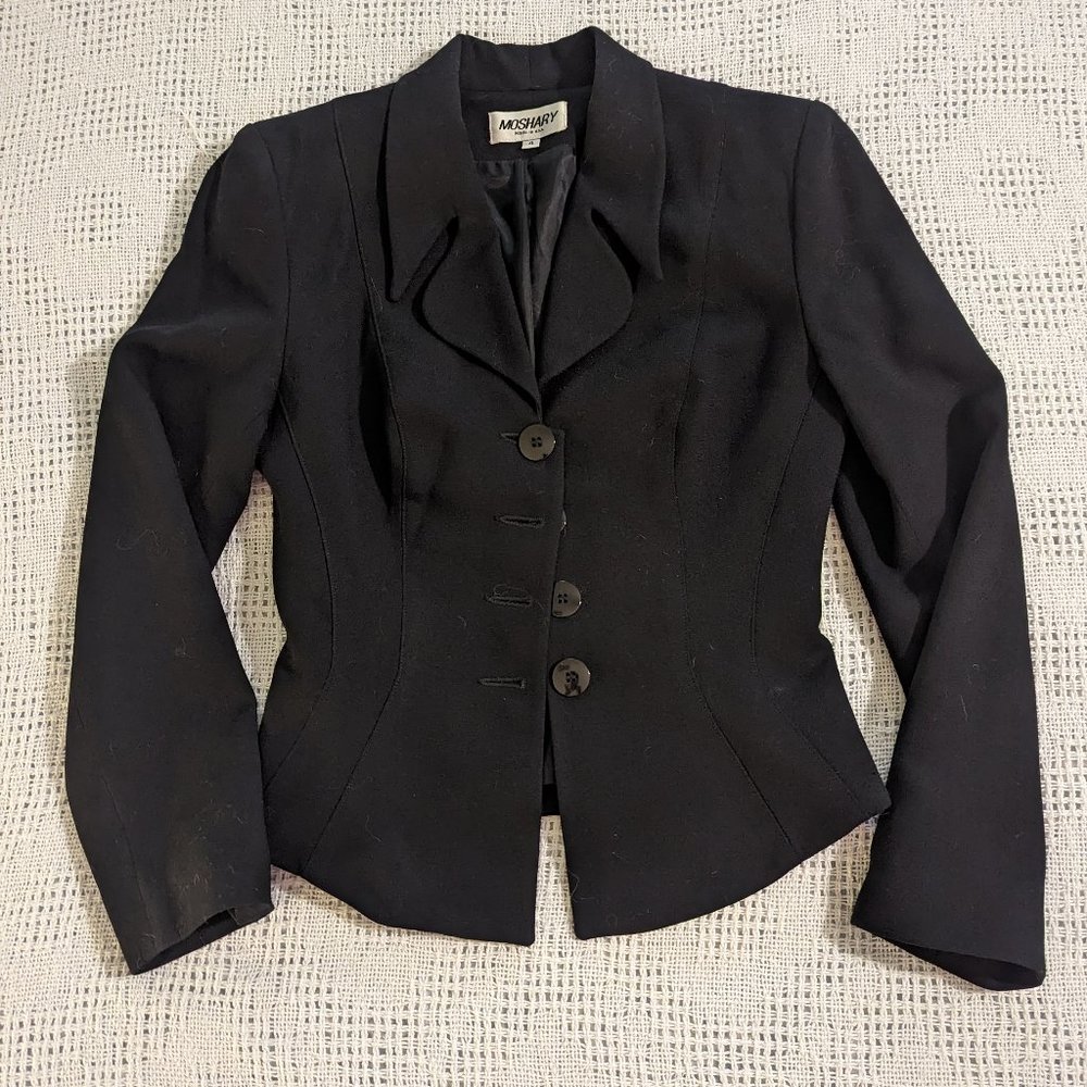 Moshary Suit